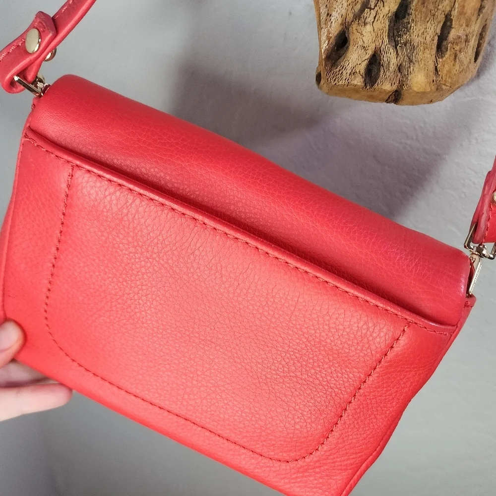 Isaac Mizrahi Lillian‎ Red Leather Small Crossbody Clutch